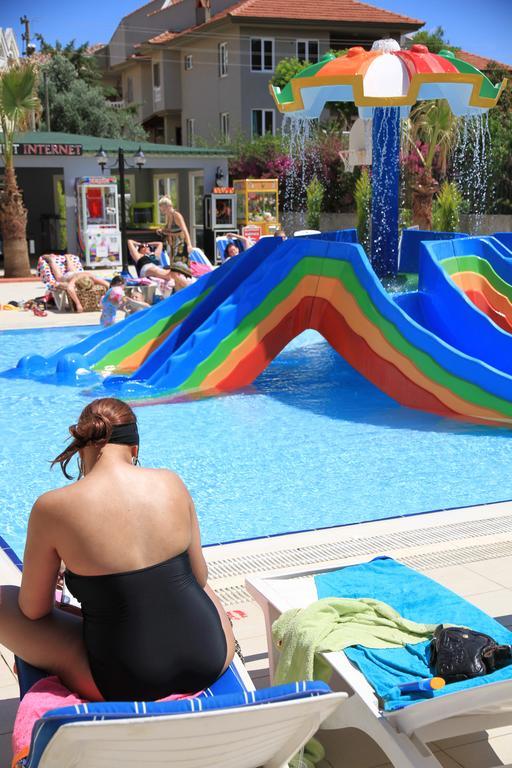 Club Alpina Hotel Marmaris Buitenkant foto