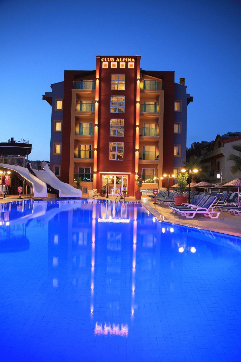 Club Alpina Hotel Marmaris Buitenkant foto