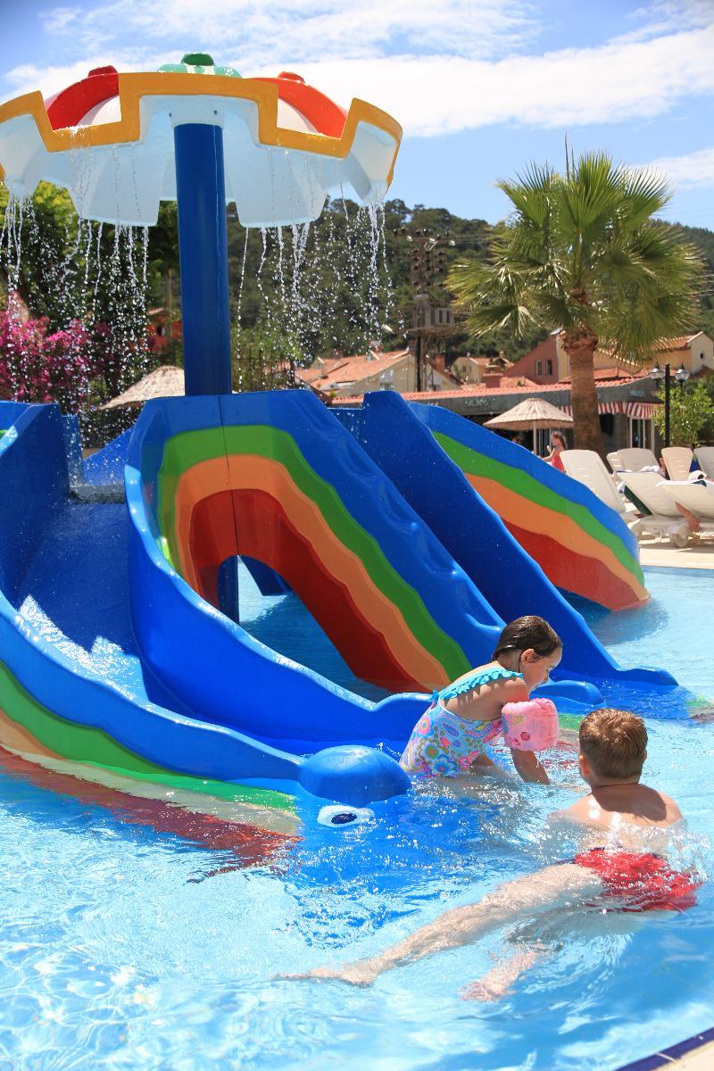Club Alpina Hotel Marmaris Buitenkant foto
