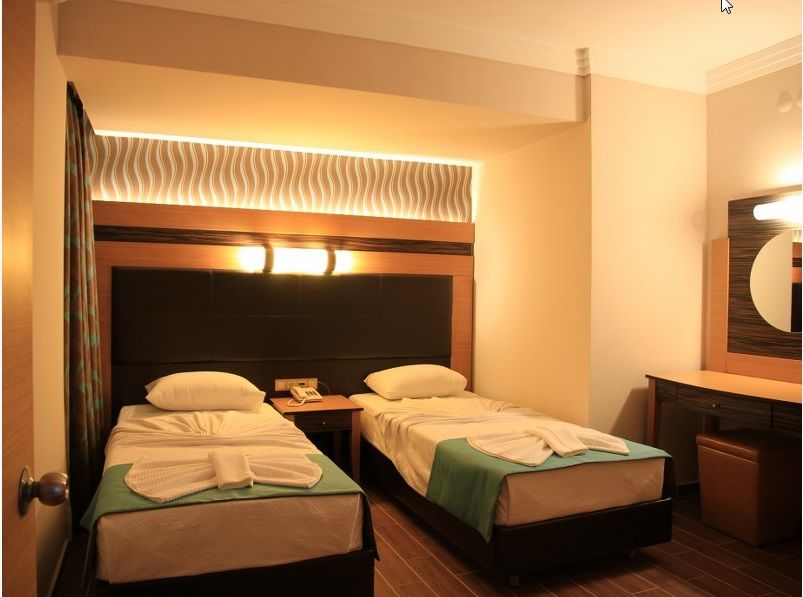 Club Alpina Hotel Marmaris Buitenkant foto